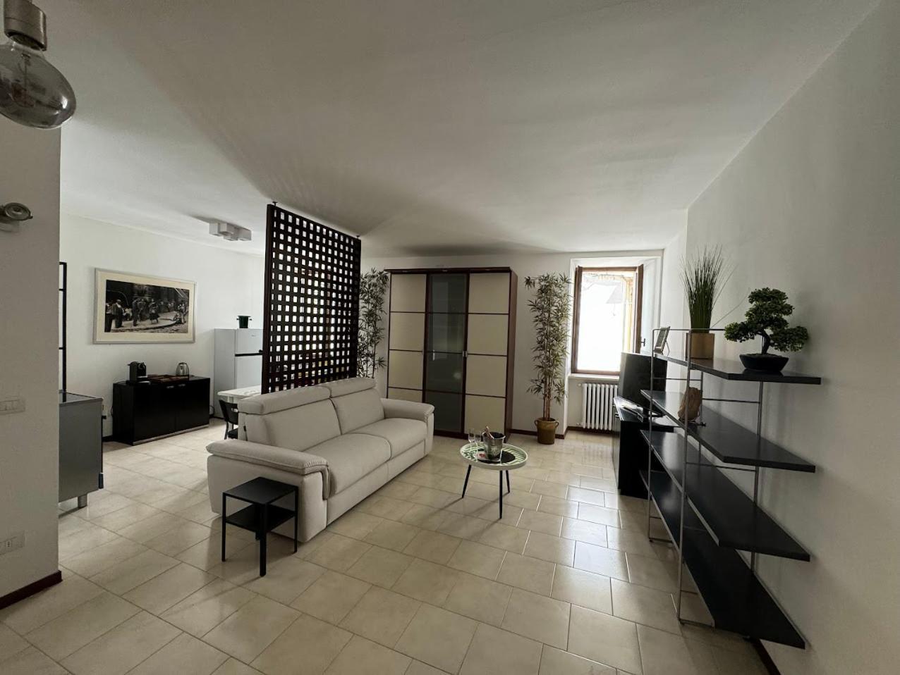 La Torretta Apartment Peschiera del Garda Zewnętrze zdjęcie