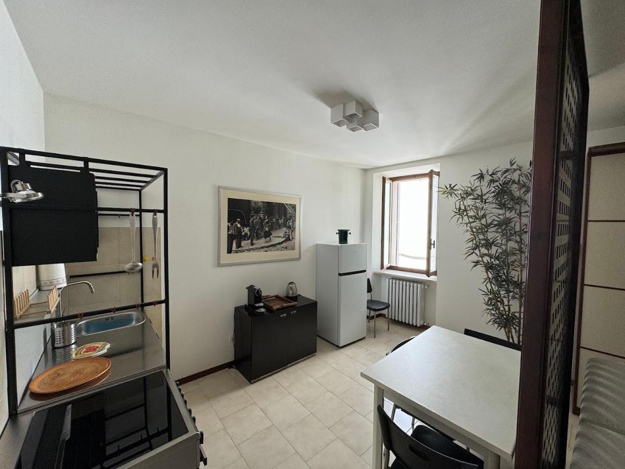 La Torretta Apartment Peschiera del Garda Zewnętrze zdjęcie